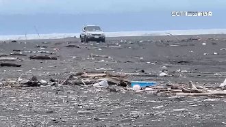 釣客硬闖小燕鷗保護區險壓碎蛋　志工飆罵