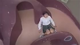 廣末涼子出道第一支廣告。（圖／翻攝自YouTube 懐かしいTVCMアーカイブス)