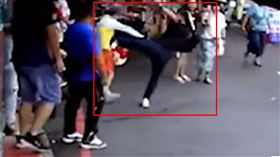 新北,十分老街,飛踢,平溪,傷害,