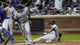 ▲洋基外野手凱納法利法（Isiah Kiner-Falefa）盜本壘。（圖／美聯社／達志影像）