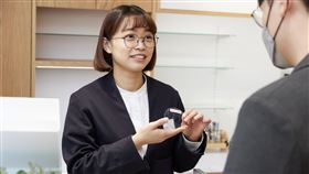 JINS釋出100多名職缺。（圖／JINS提供）