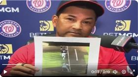 ▲國民總教練馬丁尼茲（Dave Martinez）賽後「彩色列印」再見分，向裁判抗議。（圖／翻攝自FOX Sports: MLB推特）