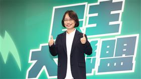 民進黨立委布局  彰化第3選區徵召吳音寧民進黨14日通過第3波立委選舉提名，徵召作家吳音寧（圖）參選彰化第3選區，將迎戰國民黨的謝衣(鳳)。中央社記者王騰毅攝  112年6月14日