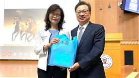 新護國神山崛起！東洋總經理侯靜蘭：生技人才需求大增（業配勿用）