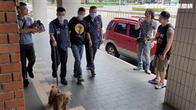 新北市,板橋,新北市政府,潑漆,睡不著，記者游承霖攝影