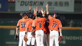 ▲統一獅贏球。（圖／取自統一獅FB）