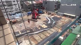 北車旁工地天降20噸鋼筋！工人驚：完蛋了