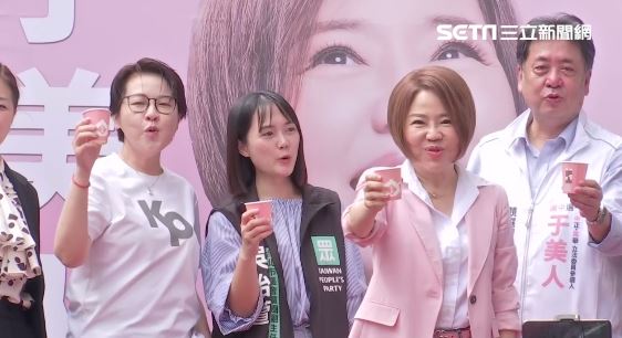 于美人競辦成立　許常德一句妙語在場笑了