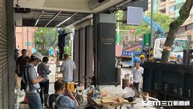 老屋不敵砂石車　這3根火線救援(記者許雅惠攝影)