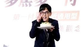 黃子佼。（圖／翻攝自黃子佼臉書）