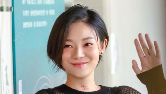 「穿舌環」遭前夫友人開黃腔　女星留陰影