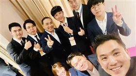 陳以信表示，他昨晚主持問答都是隨機點人提問，台下的學生他一個都不認識。（圖／翻攝自陳以信臉書）