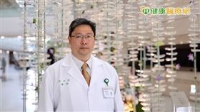 林宗哲醫師表示，肝硬化、膽管結石、B 肝、C 肝、三高、肥胖、抽菸、大量喝酒等都是膽道癌危險因子，民眾應盡量去除危險因子，期能預防疾病的發生。