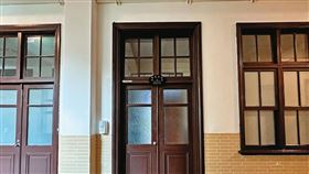 ▲今年3月下旬，被害人在懲戒法院院長辦公室，遭李伯道熊抱2次。