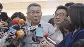 柯文哲參訪基隆一太e衛浴。(圖/民眾黨提供)
