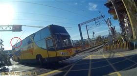 嘉義,校車,平交道,女中