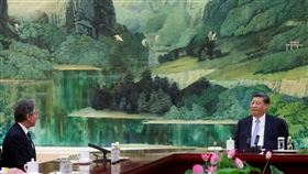 2023年6月布林肯在北京會見習近平35分鐘，此舉可能讓美中兩國的對立關係暫時和緩。（圖／路透社／達志影像）