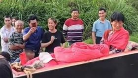 96歲獨居婦花43萬辦「活葬」　