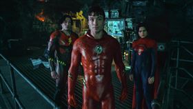 《閃電俠》劇照（圖／華納兄弟提供）