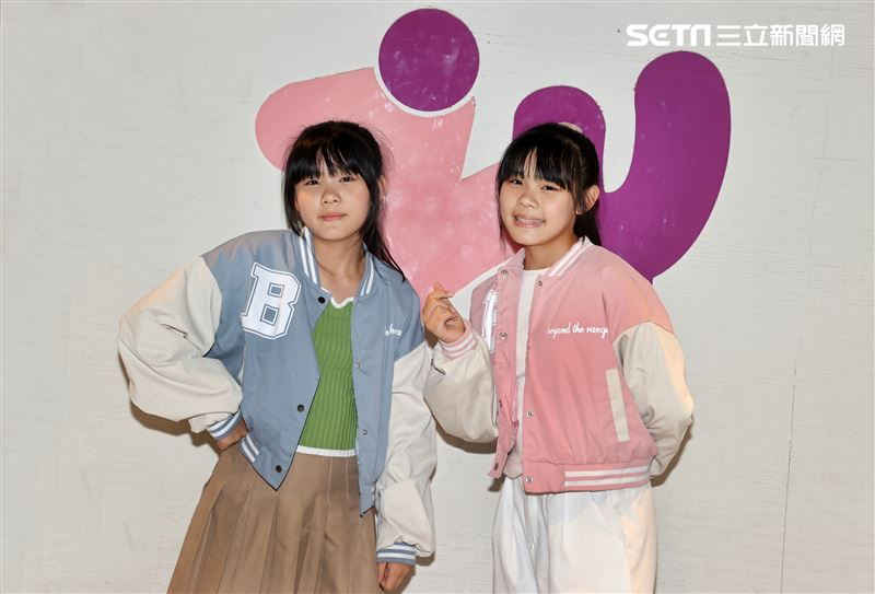 左左右右三立新聞網專訪。（記者邱榮吉/攝影）