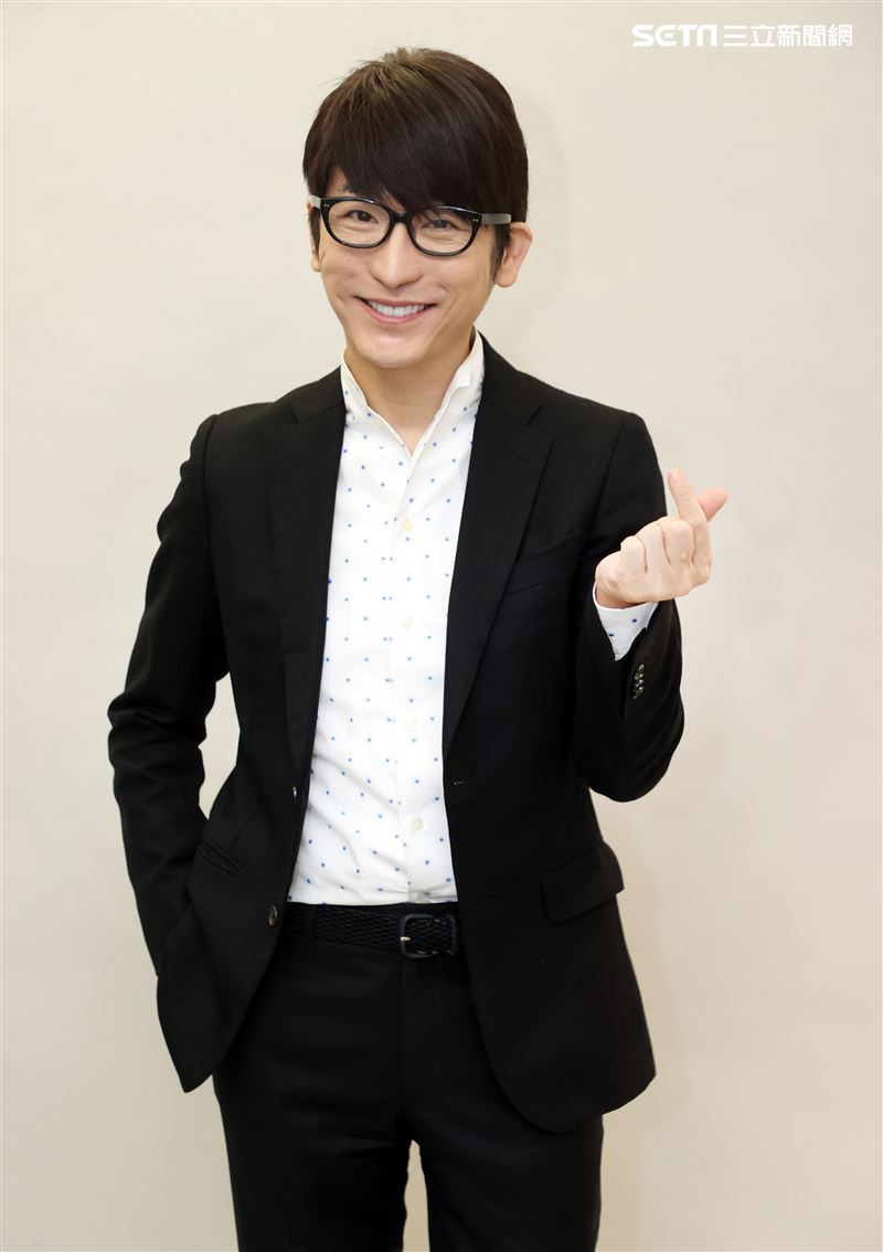 牛爾三立新聞網專訪。（圖/記者邱榮吉攝影）