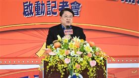 內政部長林右昌今(21)日出席「300億元中央擴大租金補貼專案計畫」記者會。（圖／內政部提供)