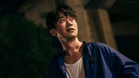 張棟樑凝聚出道20年歌唱演戲功力之大成為新歌〈不召之臣〉飆「one take」唱功！（圖／HEADLINE音樂提供）