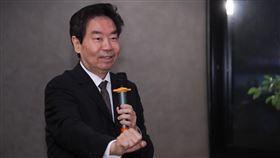 APEC年會　莊碩漢：實質交流可期APEC年會本週在泰國曼谷實體舉行，駐泰代表莊碩漢（圖）15日表示，主辦國泰國給予台灣團國賓級的對待，他認為，「先確保平等參與，實質交流就會產生」，又逢供應鏈重組關鍵時刻，台灣站在浪頭上，各方交流成果可期。中央社記者王騰毅攝　111年11月15日