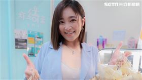 張文綺投資的鹹酥雞店，端午連假推出期間限定「炸肉粽」。（圖／炸綺來 提供）