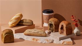 百萬YouTuber古娃娃自創的烘焙品牌「WA!BAKERY」與台北喜來登大飯店聯名，6月19日至7月24日推出2款「大人系優雅茶流心吐司」,台北喜來登大飯店提供