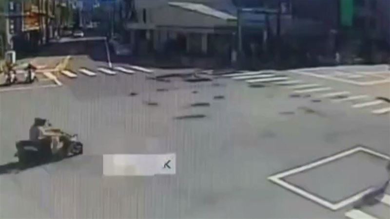 多戶起火1人傷　竹北氣爆瞬間監視畫面曝