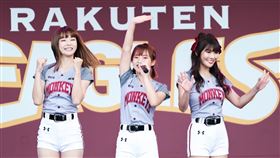 ▲樂天女孩Yuri、十元、琳妲赴日本交流。（圖／樂天桃猿球團提供）