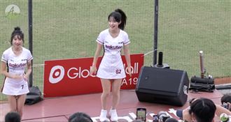 不只林襄應援當機　網曝：連李多慧也愣住