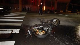 無照駕駛,未成年少年,勁戰三代,起火燃燒