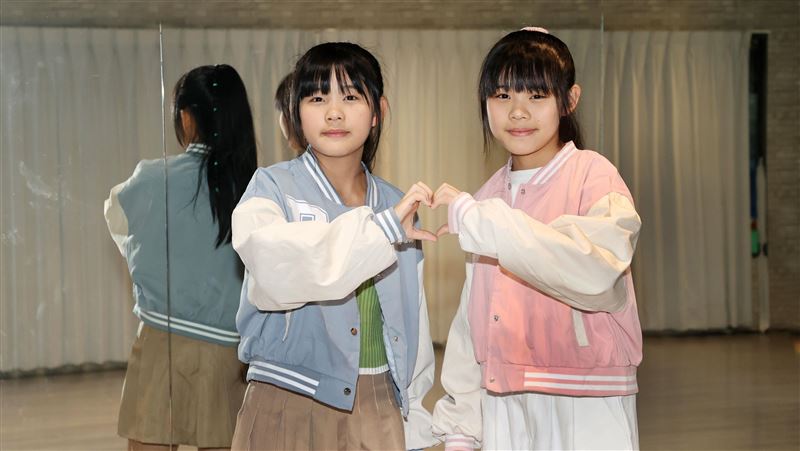 雙胞胎左左右右自幼出道。（圖／資料照）