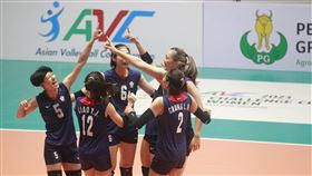 台灣女排在季軍賽直落三擊敗印度隊奪勝。(圖／AVC提供)