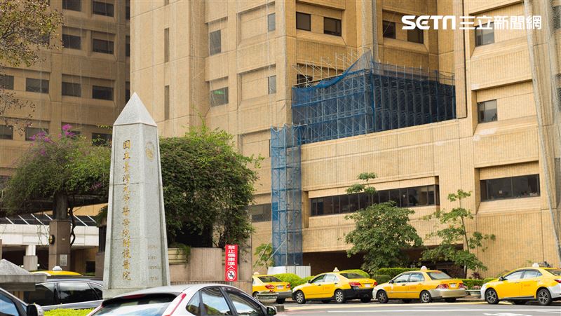 自殺守門人李明濱涉性騷　台大：不續聘