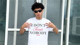 潮州土狗三立新聞網專訪。（圖/記者邱榮吉攝影）