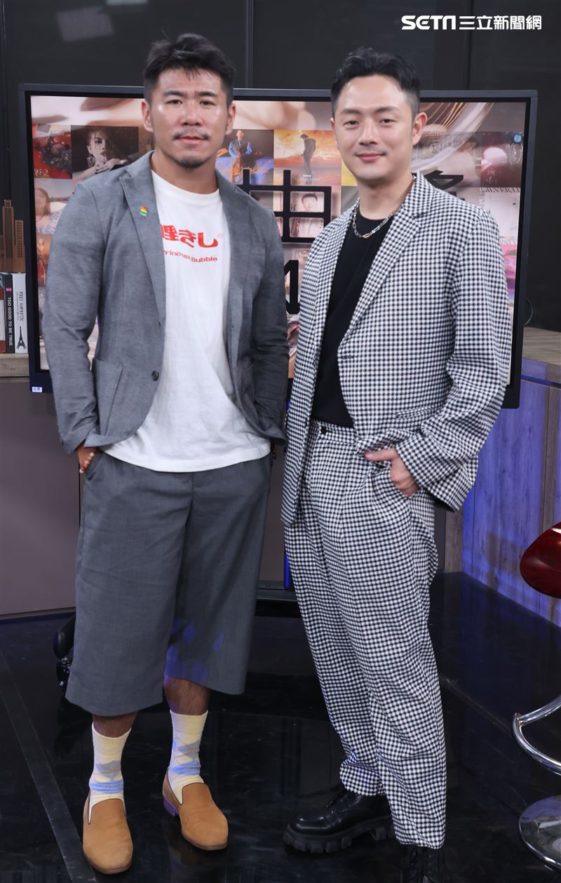 「小記者」金曲預測直播嘉賓仙姑Eric。（圖/記者邱榮吉攝影）