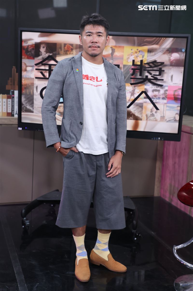 「小記者」金曲預測直播嘉賓仙姑Eric。（圖/記者邱榮吉攝影）