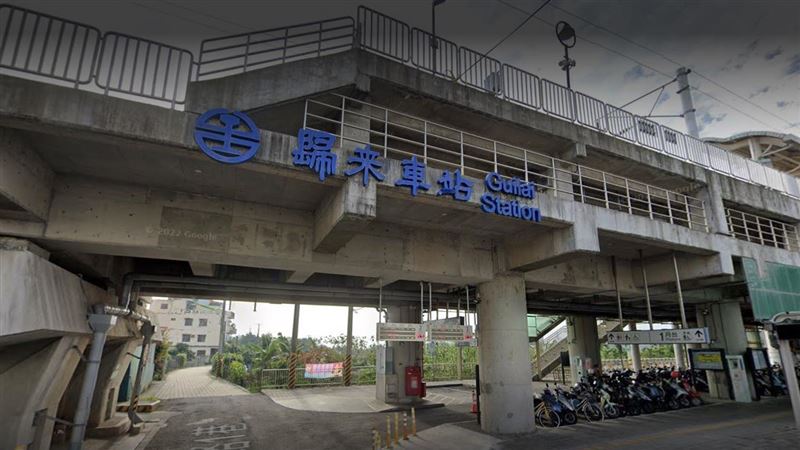 女入侵歸來車站軌道…迎撞自強號遺體四散