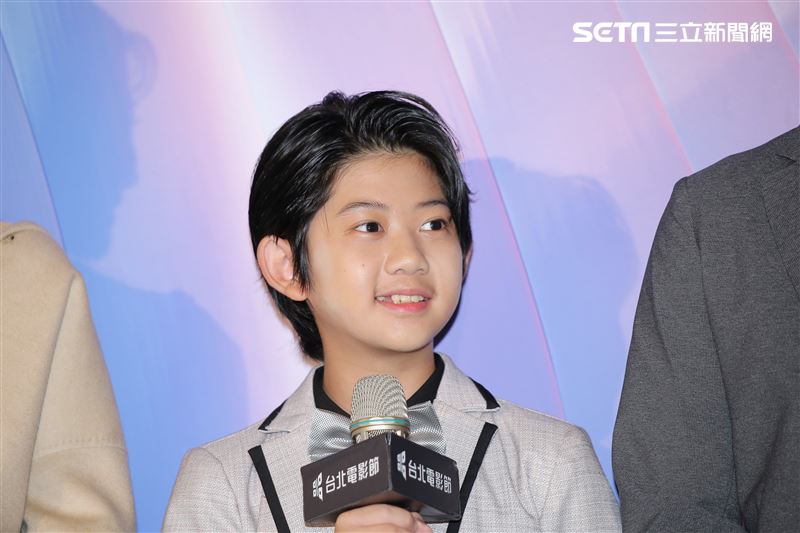 温昇豪、邵雨薇、陳澤耀、陳少卉張書瑋導演出席《我和我的賽車老爸》世界首映記者會。（圖／記者楊澍攝影）