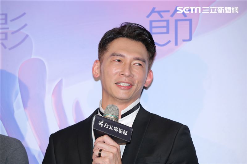 温昇豪、邵雨薇、陳澤耀、陳少卉張書瑋導演出席《我和我的賽車老爸》世界首映記者會。（圖／記者楊澍攝影）