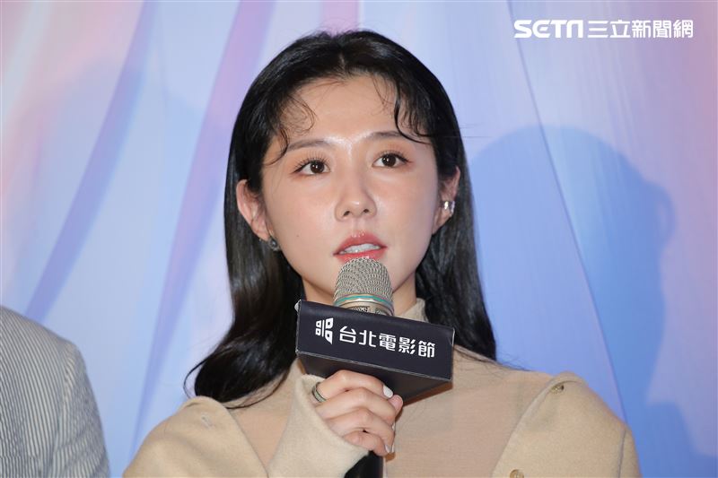 温昇豪、邵雨薇、陳澤耀、陳少卉張書瑋導演出席《我和我的賽車老爸》世界首映記者會。（圖／記者楊澍攝影）