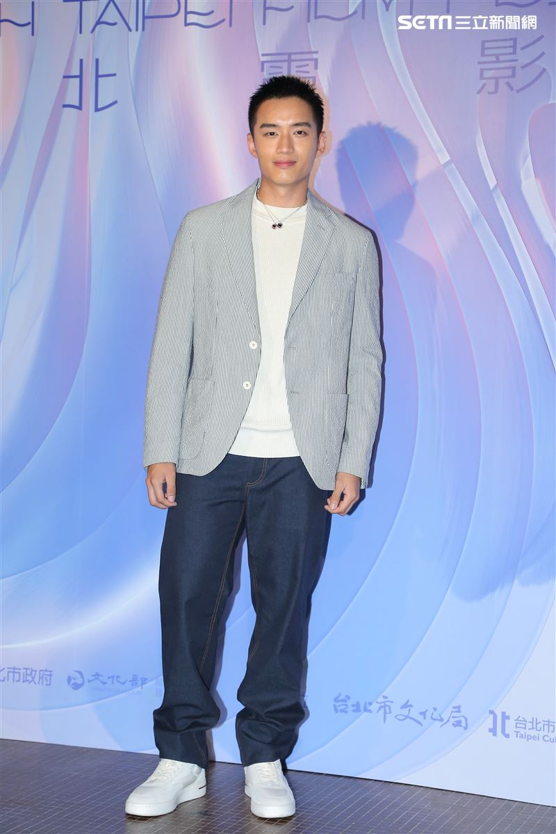 温昇豪、邵雨薇、陳澤耀、陳少卉張書瑋導演出席《我和我的賽車老爸》世界首映記者會。（圖／記者楊澍攝影）