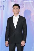 温昇豪、邵雨薇、陳澤耀、陳少卉張書瑋導演出席《我和我的賽車老爸》世界首映記者會。（圖／記者楊澍攝影）