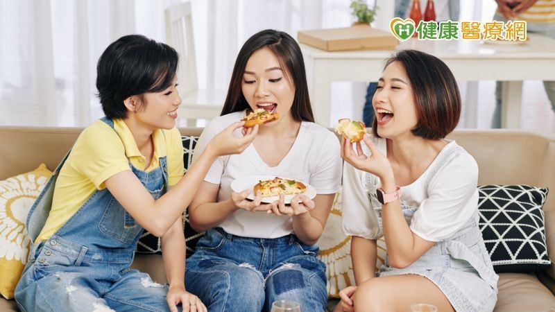 連假後消化系統出問題5招在家痔瘡自救法