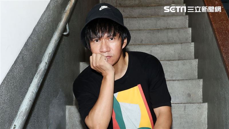 獨／金曲歌王頭暈疑腦瘤　急入院全身檢查