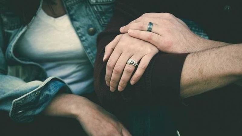 考上國企月薪50K…女友看超慘家境想落跑