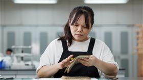 書籍修復師 徐美文。（圖／文總提供）